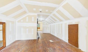 1715 E 800 N, Alexandria, IN 46001