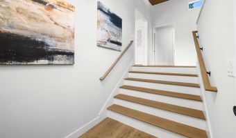 517 Sumner Ave, Aptos, CA 95003