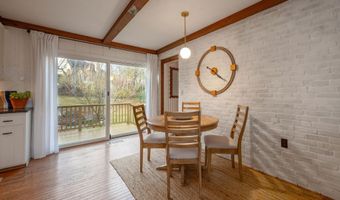 109 Old Post Rd, Clinton, CT 06413