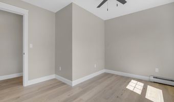 52 Woodbrey Ln, Standish, ME 04084