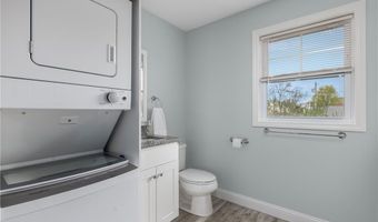 12 Mariner Way, Newport, RI 02840