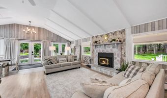 108 Tall Oak Rd, Albrightsville, PA 18210