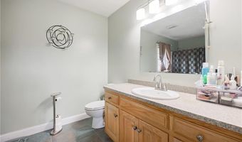 1010 Oakhill Ave, Attleboro, MA 02703