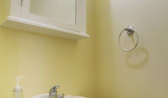 93 North Dr, Almo, KY 42020