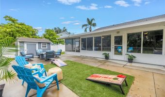 303 LAKEWAY Ln, Apollo Beach, FL 33572