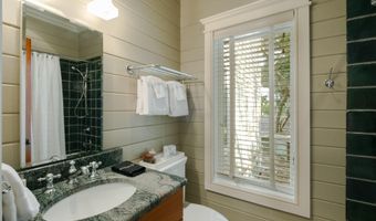 2 Fort Holmes Trl, Bald Head Island, NC 28461
