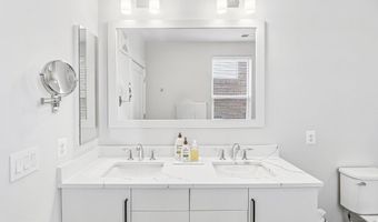43795 TRANSIT Sq 202, Ashburn, VA 20147
