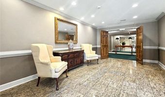 28402 Plantation Dr NE, Atlanta, GA 30324