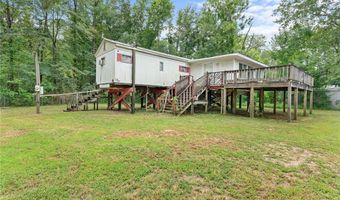 2423 Oak Village Rd, Akron, AL 35441