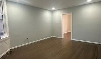 422 Avenue C, Bayonne, NJ 07002
