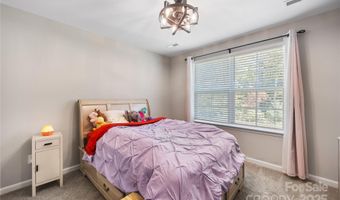 180 Moravian Ct, Advance, NC 27006