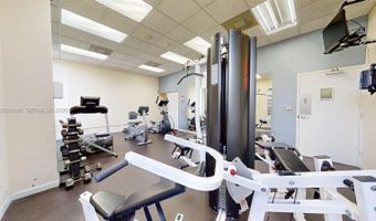 20100 W Country Club Dr 801, Aventura, FL 33180