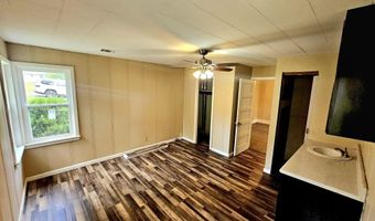 425 E 21st St, Baxter Springs, KS 66713