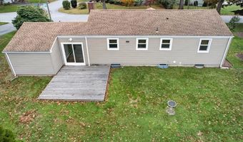45 Hamden Rd, Cranston, RI 02920