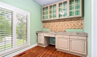 694 MOORES MILL Dr, Auburn, AL 36830