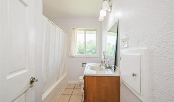 335 B Ave, Atkins, IA 52206