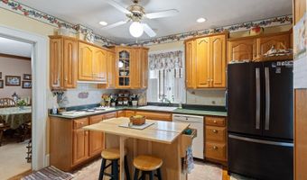 215 W Main St, Bloomfield, IN 47424