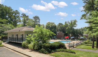 3390 WHIPPLE Ct, Annandale, VA 22003
