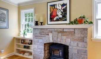151 Lakewood Blvd, Madison, WI 53704