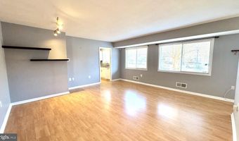 10620 WEYMOUTH St 1, Bethesda, MD 20814