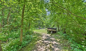 15726 Parkwood Cir, Avon, MN 56310