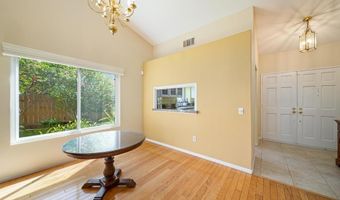 610 Creekside Ave, Oceanside, CA 92057