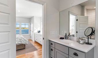 451 Appletree Point Rd, Burlington, VT 05408