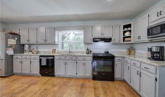 141 Holcomb Spur NW, Adairsville, GA 30103