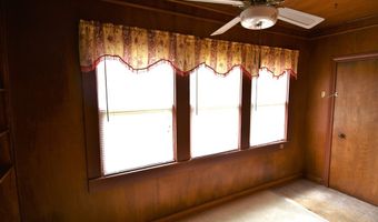 207 E Stockton Ave, Alpine, TX 79830