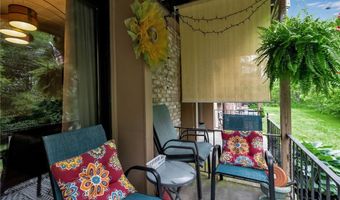 95 Greenwich Dr 2, Amherst, NY 14228