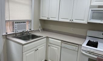 51 Park Ave 6-97, Danbury, CT 06810