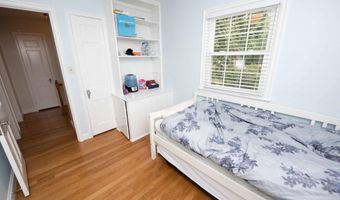1524 N KENTUCKY St, Arlington, VA 22205