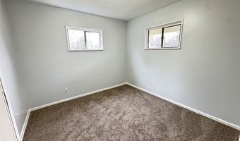 866 Warrington Rd, Akron, OH 44320