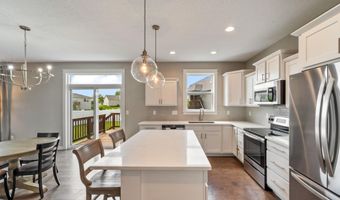 5314 Westfield Dr, Ames, IA 50014