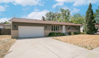 738 Aronson Ave, Billings, MT 59105