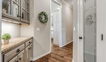 330 Parkhill Ln, Bartlesville, OK 74006
