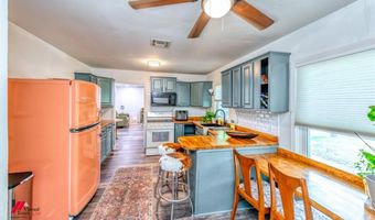515 5th St, Benton, LA 71006