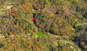 44 Toms Creek Rd, Bakersville, NC 28705