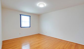 7108 LANIER St, Annandale, VA 22003