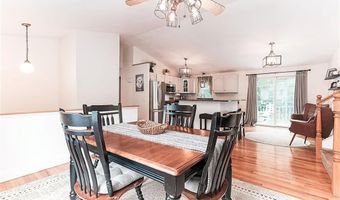 180 Mesa Dr, North Kingstown, RI 02852