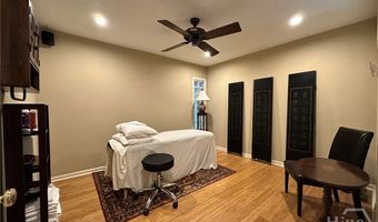 2080 Prince Ave, Athens, GA 30606