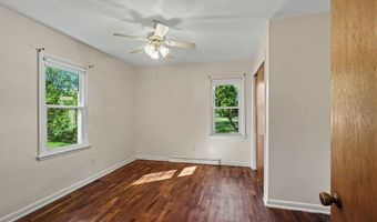131 Riverside Dr, Alma, MI 48801
