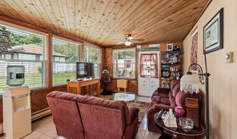 570 Forest Hills Pkwy, Bayville, NJ 08721