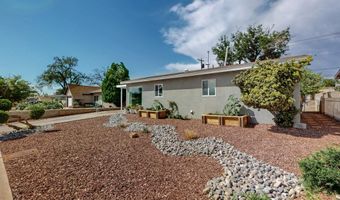 10521 SAN JACINTO Ave NE, Albuquerque, NM 87112