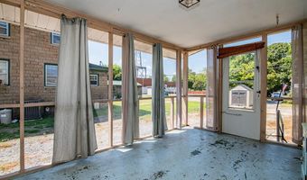 525 Hamilton St, Roanoke Rapids, NC 27870