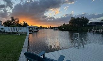 403 FLAMINGO Dr, Apollo Beach, FL 33572