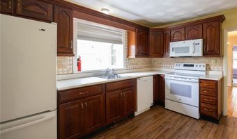 71 Roland St, Cumberland, RI 02864