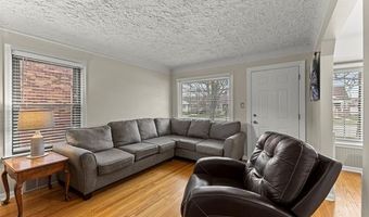 7609 Rosedale Blvd, Allen Park, MI 48101