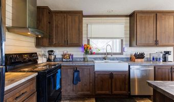 1121 Futch Rd, Adel, GA 31620