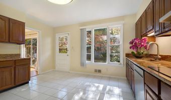 6220 ROBINWOOD Rd, Bethesda, MD 20817